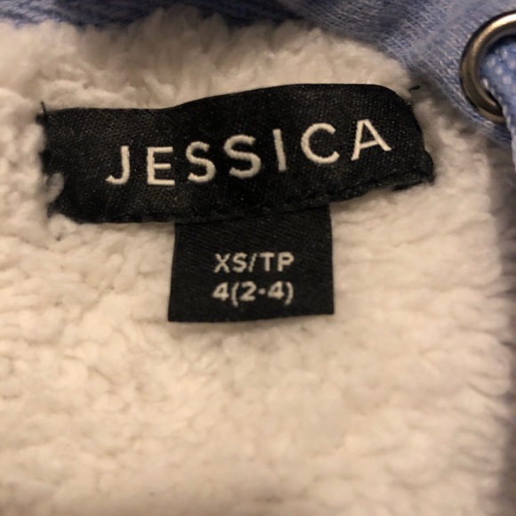 zip up hoodie - Picture 2 of 3